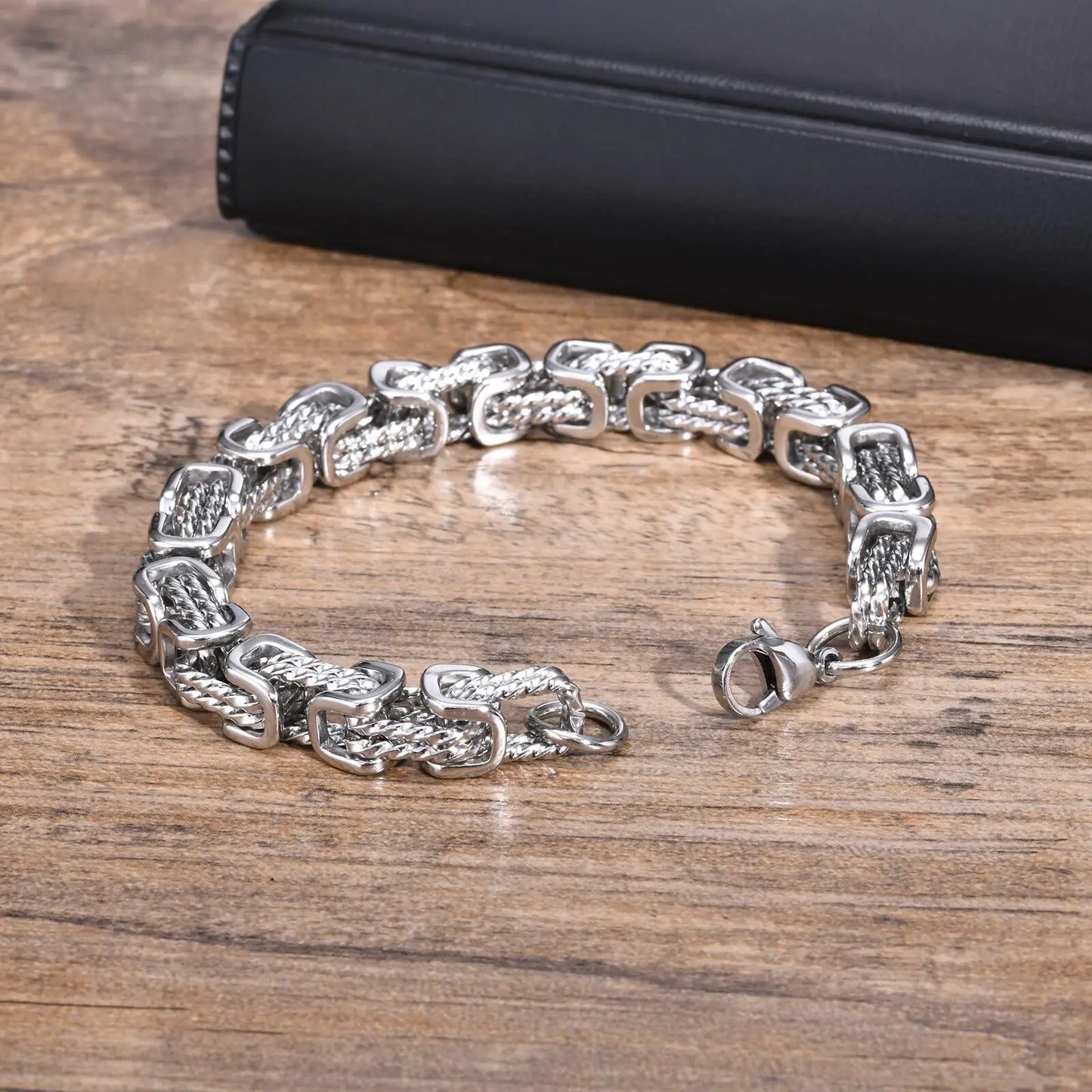 Stainless Steel Geometric Chunky Byzantine Bracelet