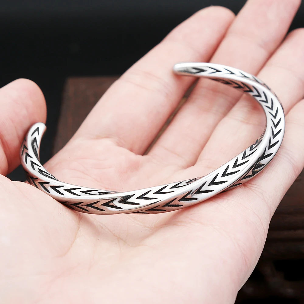 Stainless Steel Mobius Bracelet - Bracelets Express