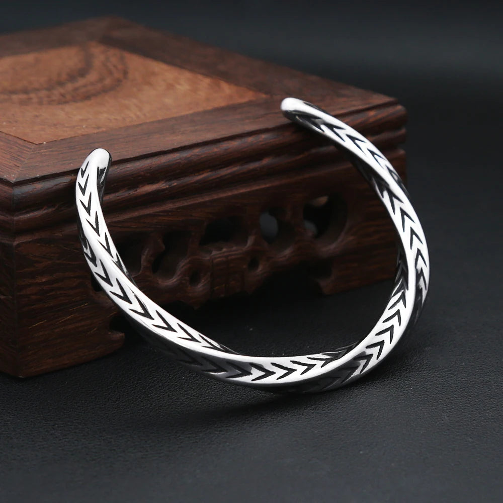 Stainless Steel Mobius Bracelet - Bracelets Express